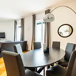 Exclusive 3 Bedrooms Apartment Near Duomo