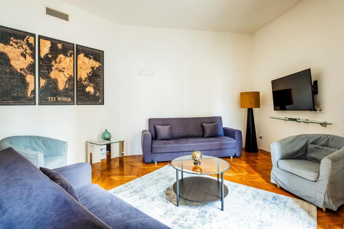Exclusive 3 Bedrooms Near Duomo Appartement Milan