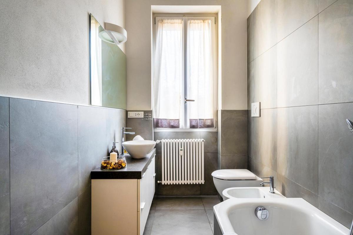 Exclusive 3 Bedrooms Near Duomo Milan